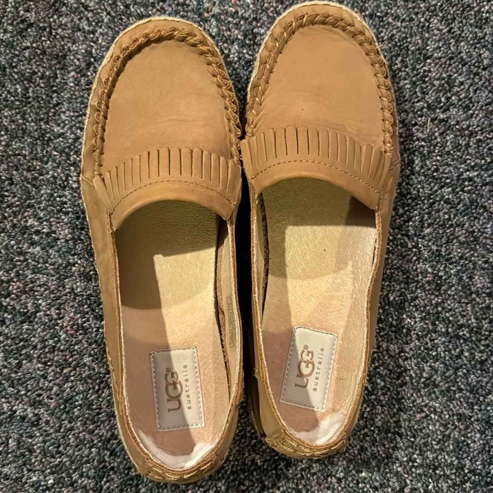 HTF Ugg Moccasins